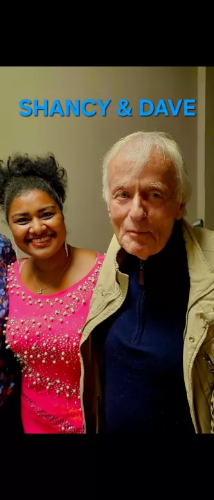 Sfeerfoto van een optreden van Shancy